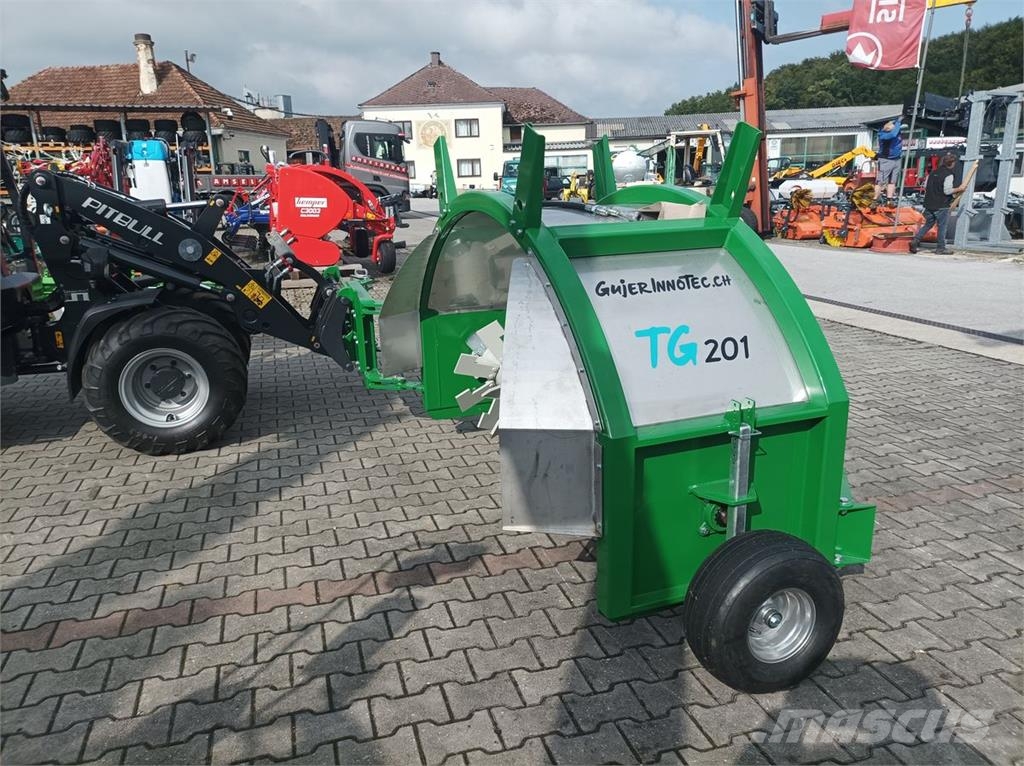 Gujer Kompostwender TG 201 TOP für Hoflader Other fertilizing machines and accessories