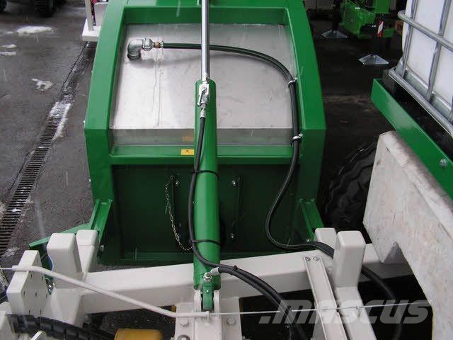 Gujer Kompostwender TG 231 Other fertilizing machines and accessories