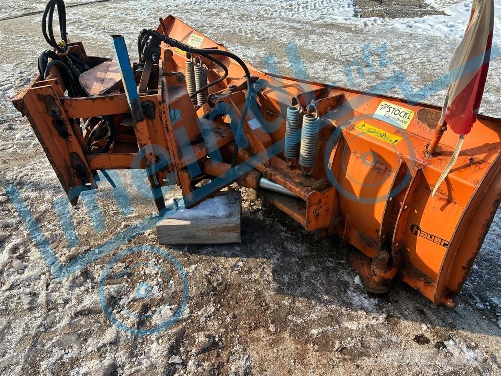 Hauer Schneepflug Outras máquinas de estrada e neve