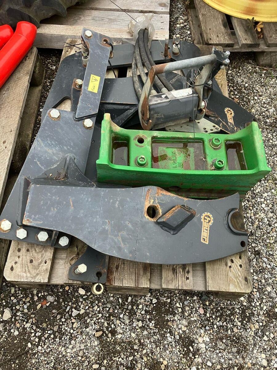 Hauer Top Lock Konsole Hauer zu John Deere 6310 Příslušenství předního nakladače