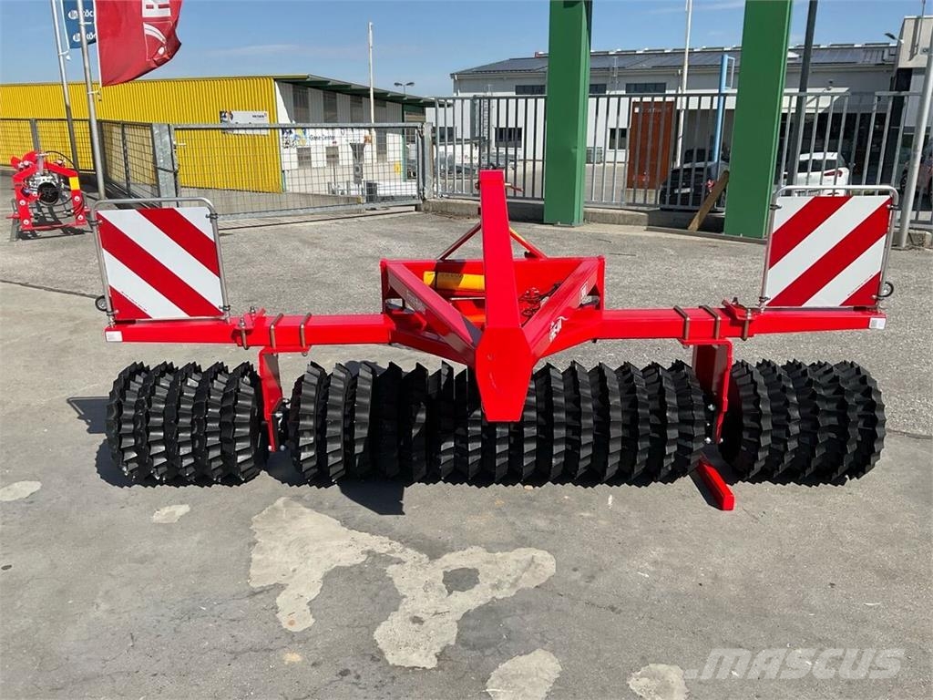 He-Va Frontroller 300 滚笼耙