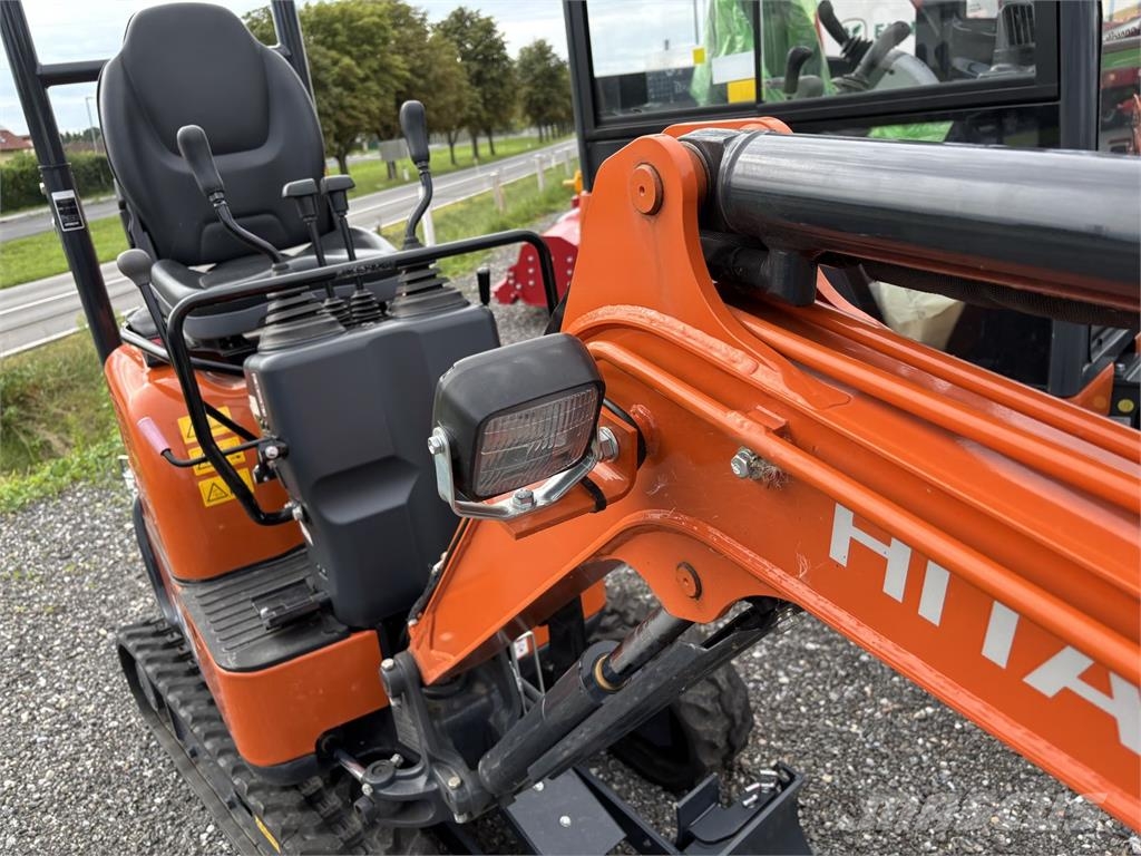 Hitachi ZX10U-6 Міні-екскаватори < 7т