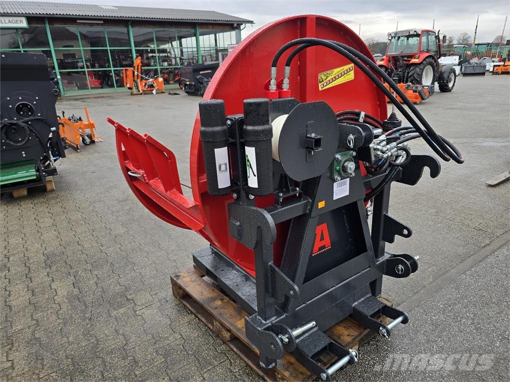 Holzbündelgerät Vollhydraulisch Dominator PRO3 Forestal - Otros