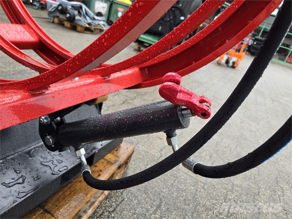 Holzbündelgerät Vollhydraulisch Dominator PRO3 Forestal - Otros