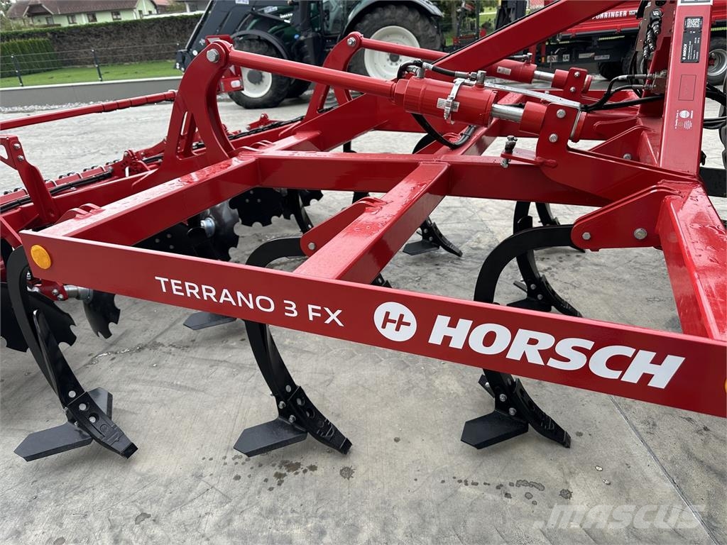 Horsch Terrano 3FX Cultivatoare