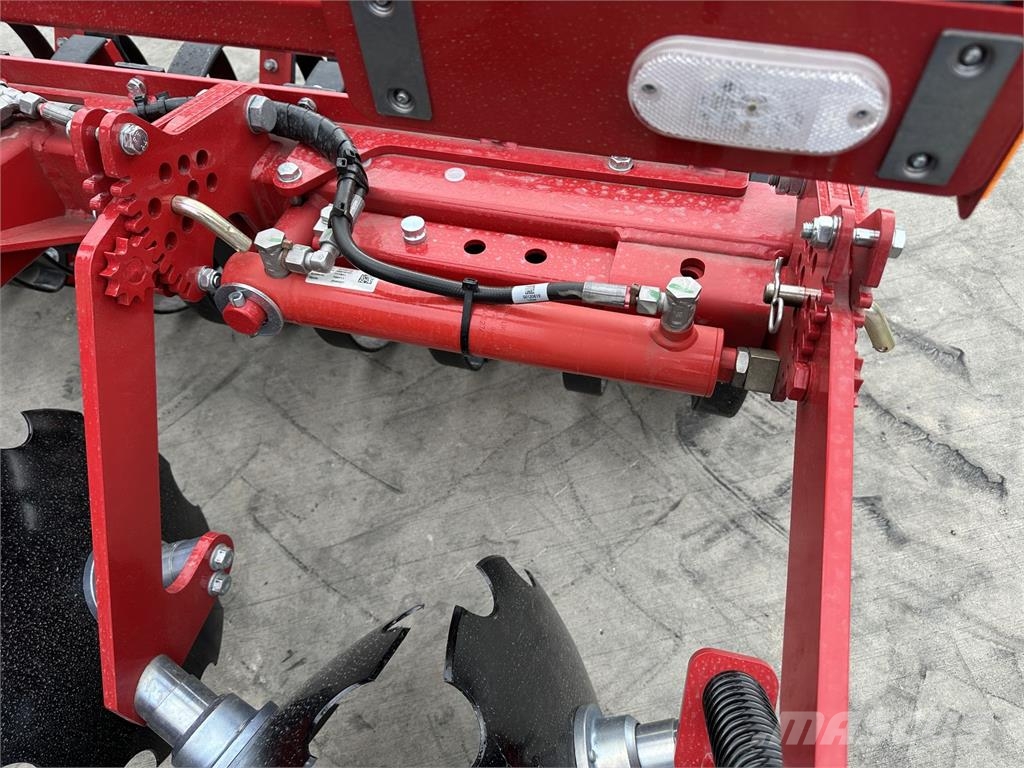 Horsch Terrano 3FX Cultivatoare