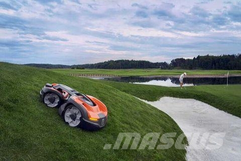 Husqvarna Automower 535 AWD **SAISONABVERKAUF** Traktorklippere