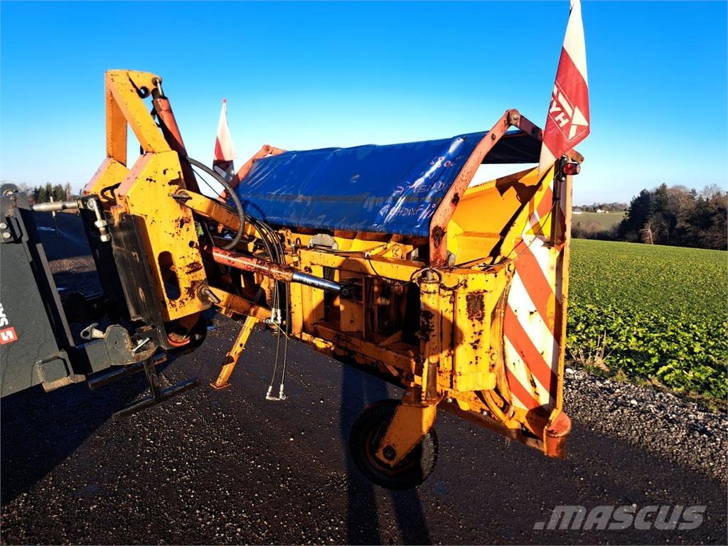 Hydrac Schneepflug 270 Sneskovle og -plove
