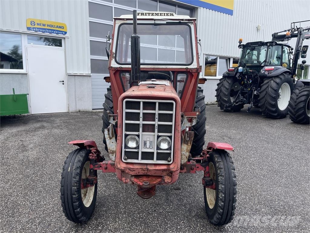 IHC 354 Traktorer