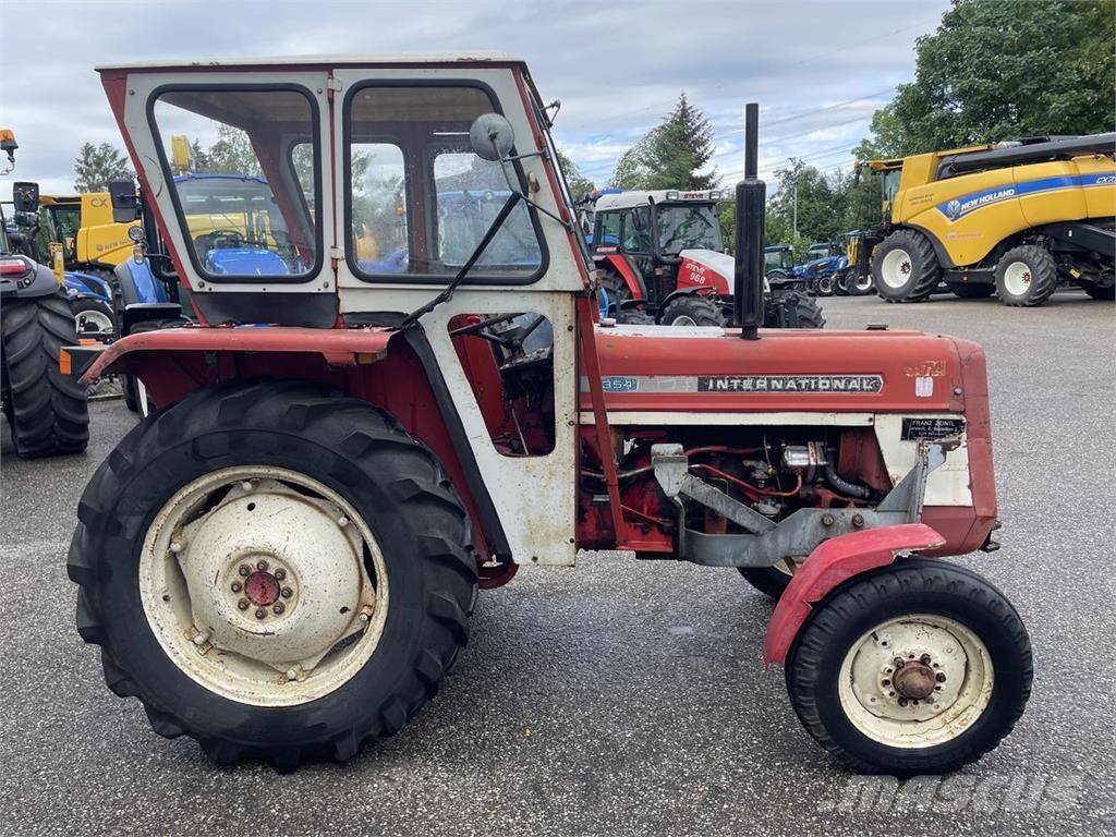 IHC 354 Traktorer