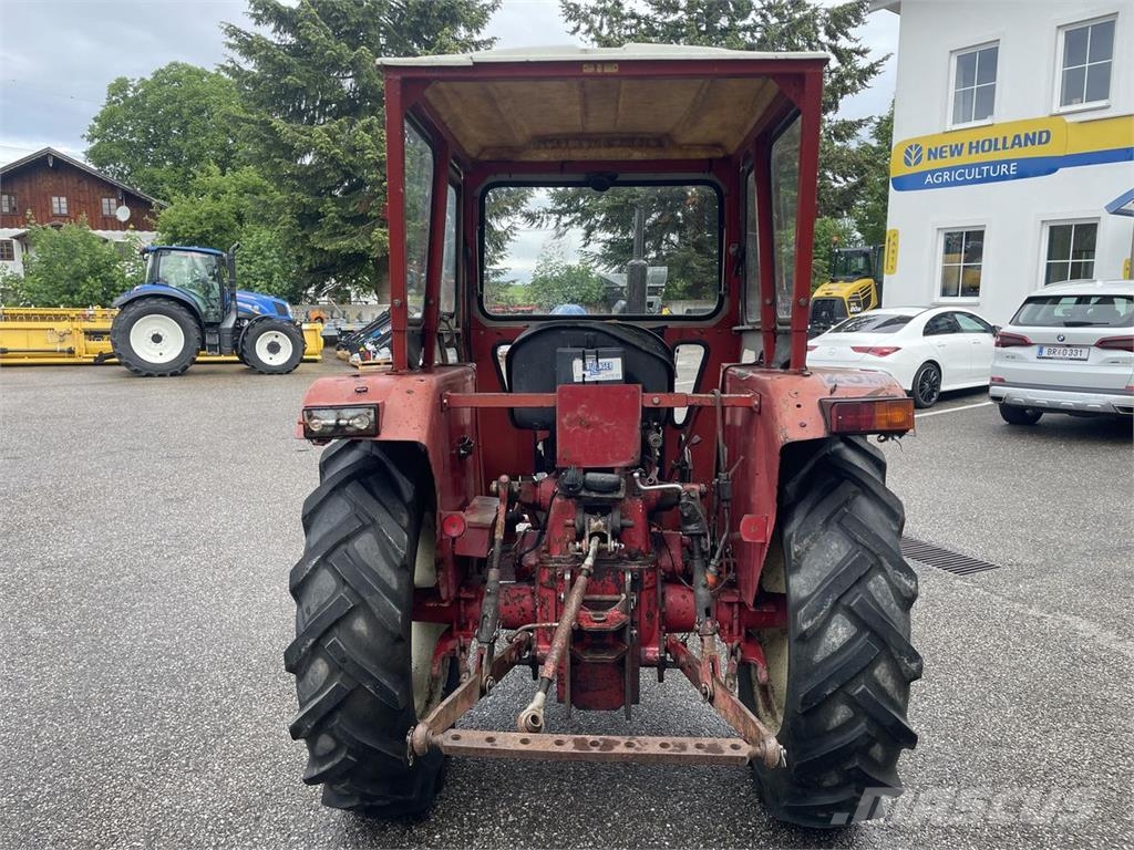 IHC 354 Traktorer