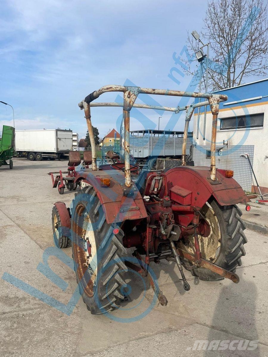 International IHC 453 Traktörler