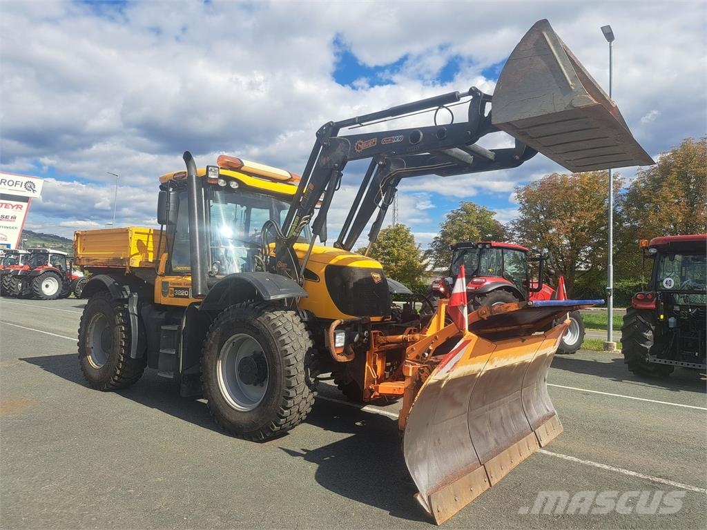 JCB 3220 Traktorer