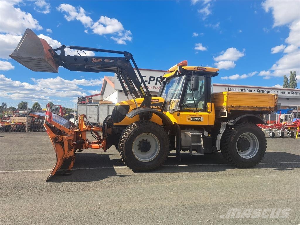 JCB 3220 Traktorer