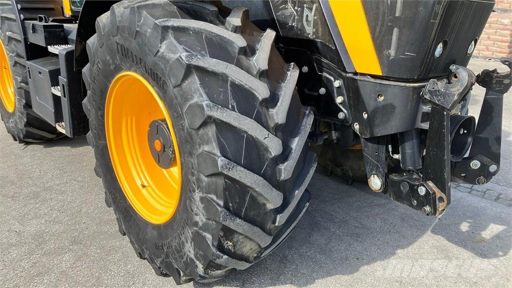 JCB 4220 Tractores