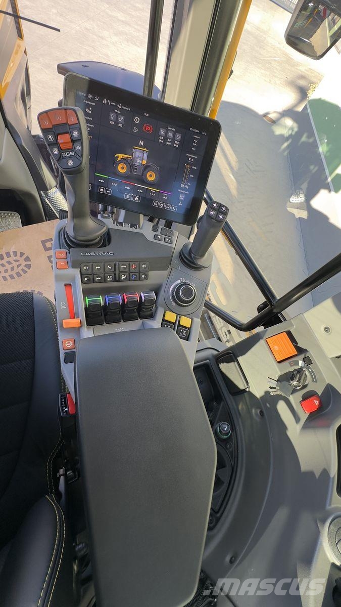 JCB Fastrac 4220 iCON Tratores