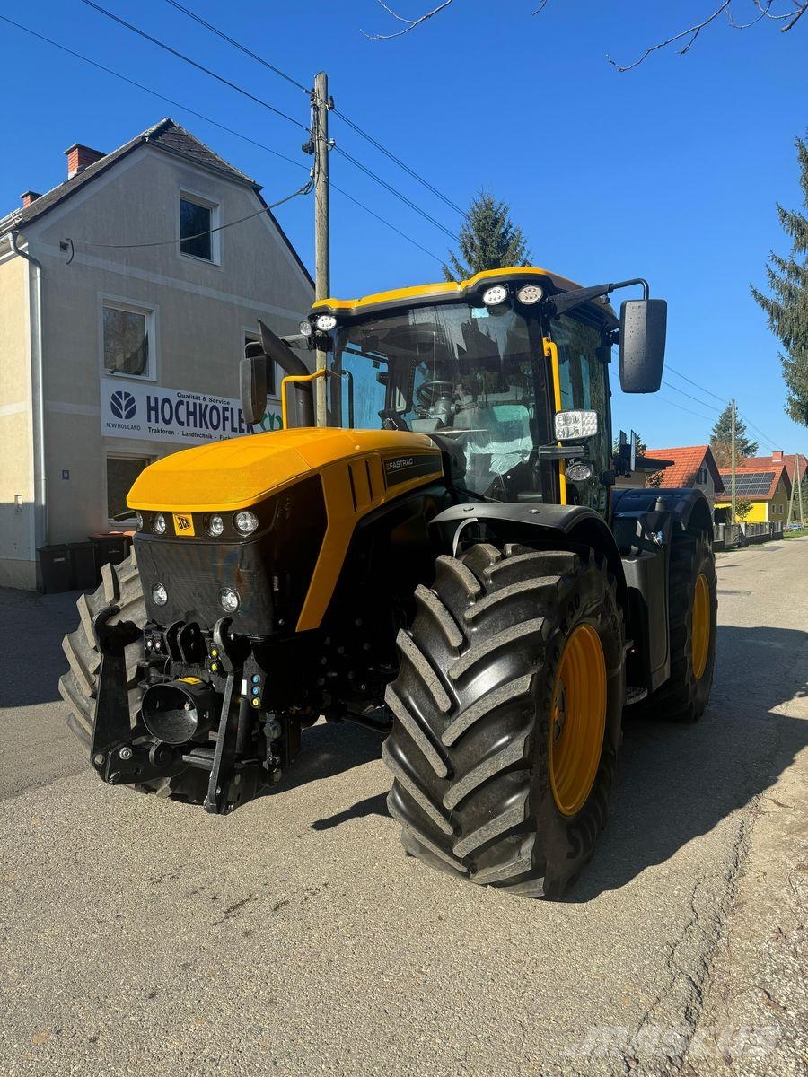 JCB Fastrac 4220 iCON Traktori