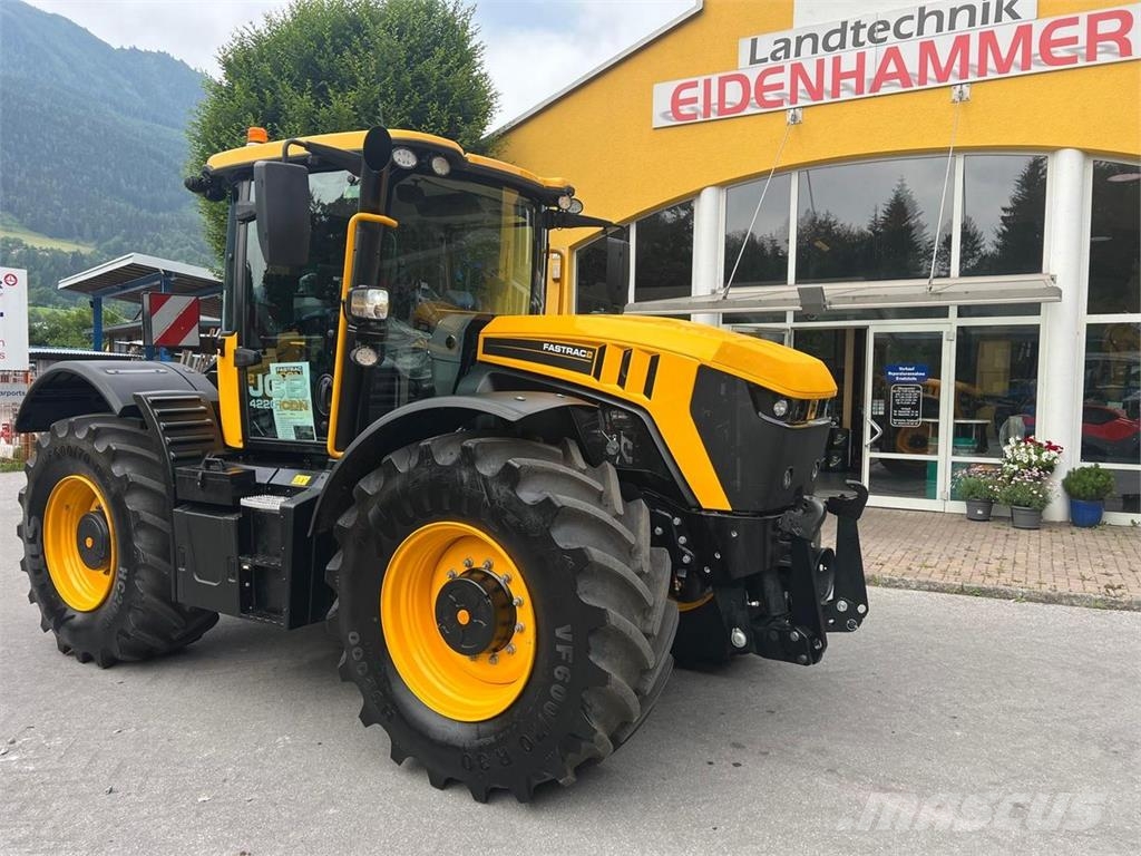 JCB Fastrac 4220 iCON Tratores