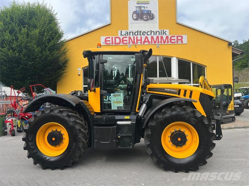 JCB Fastrac 4220 iCON Tratores