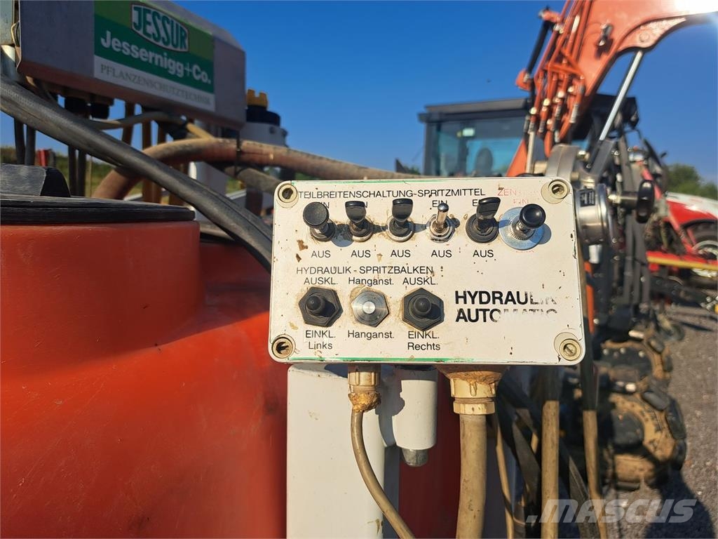 Jessur 880 l Irroratrici trainate