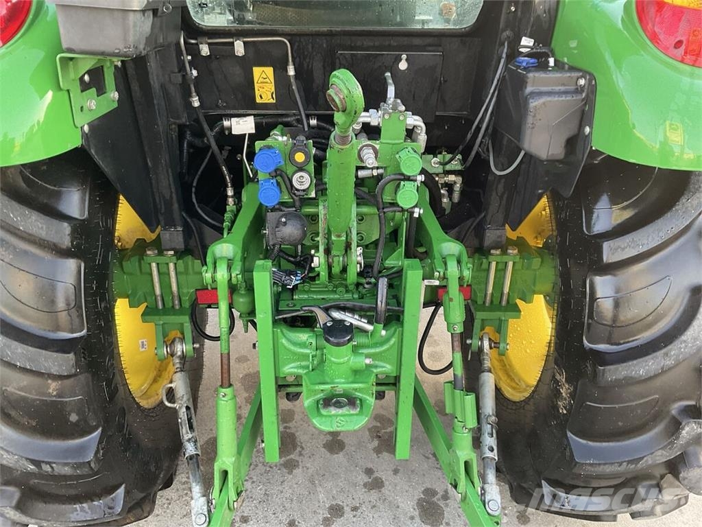 John Deere 5075E Tractors