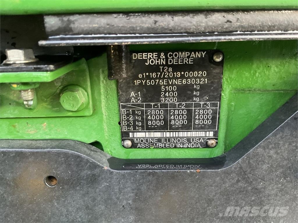 John Deere 5075E Tractors