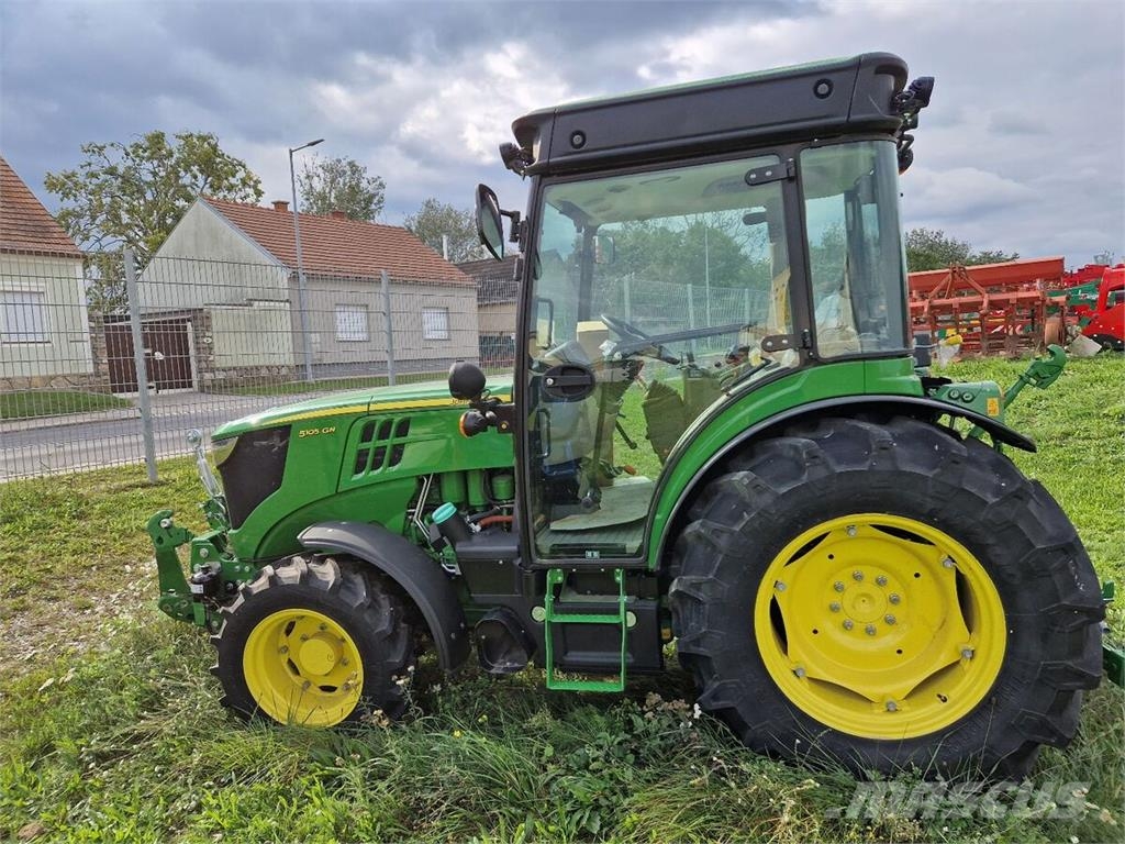 John Deere 5105GN Tractors