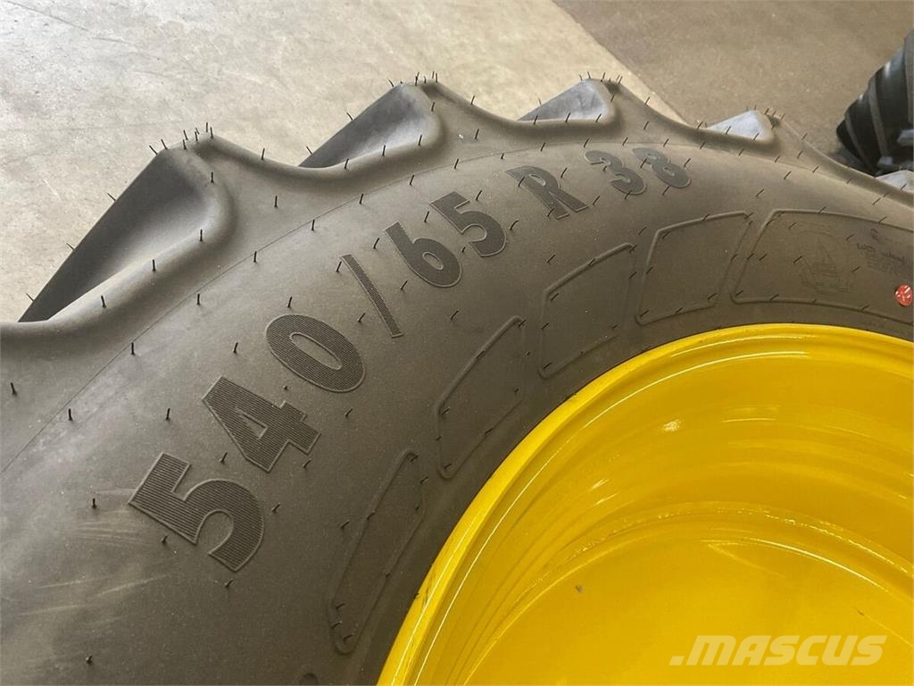 John Deere 540/65 R38 Tyres, wheels and rims