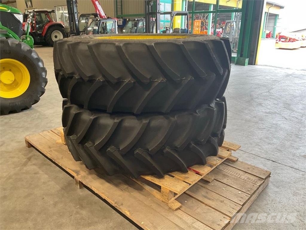 John Deere 540/65 R38 Tyres, wheels and rims
