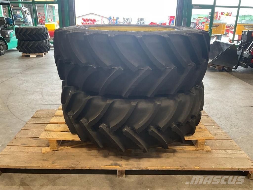 John Deere 540/65 R38 Tyres, wheels and rims