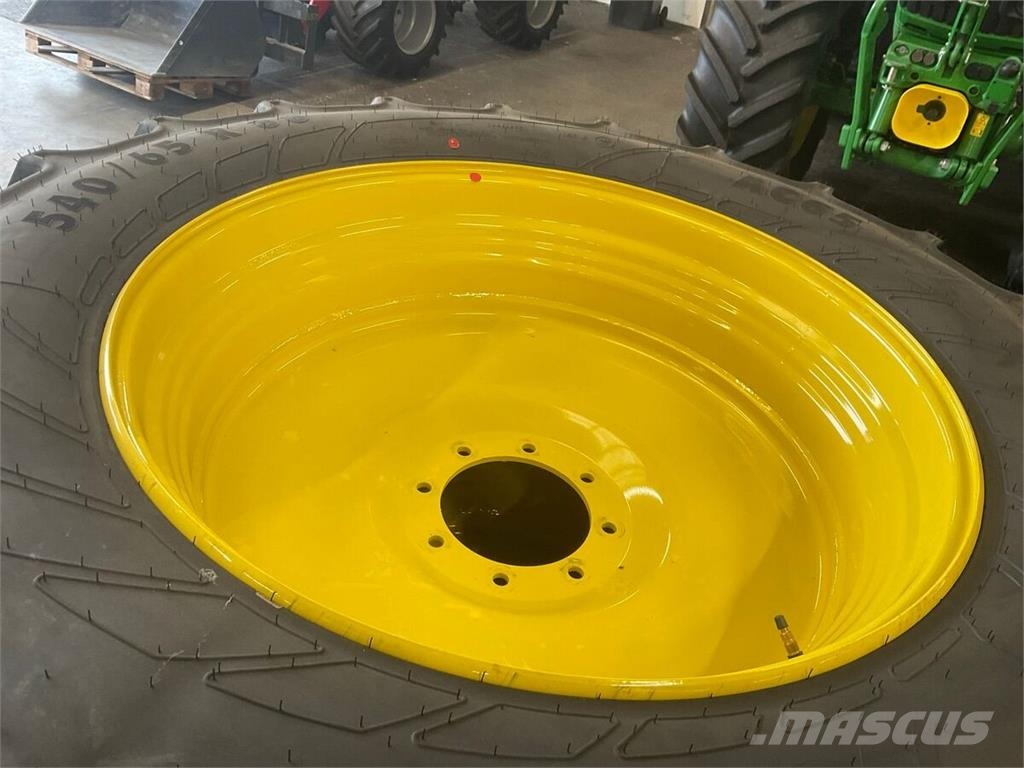John Deere 540/65 R38 Tyres, wheels and rims
