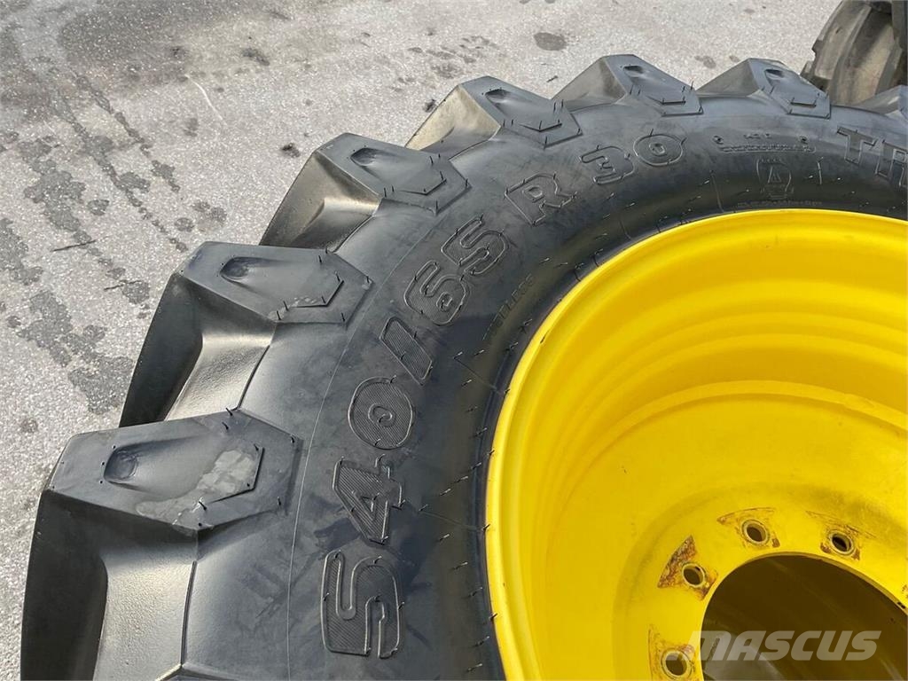 John Deere 540/65R30 - 650/65R42 Reifen