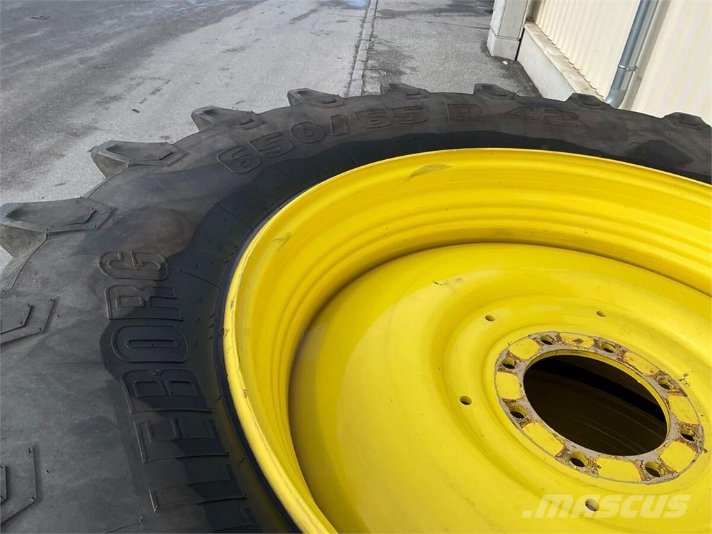 John Deere 540/65R30 - 650/65R42 Reifen