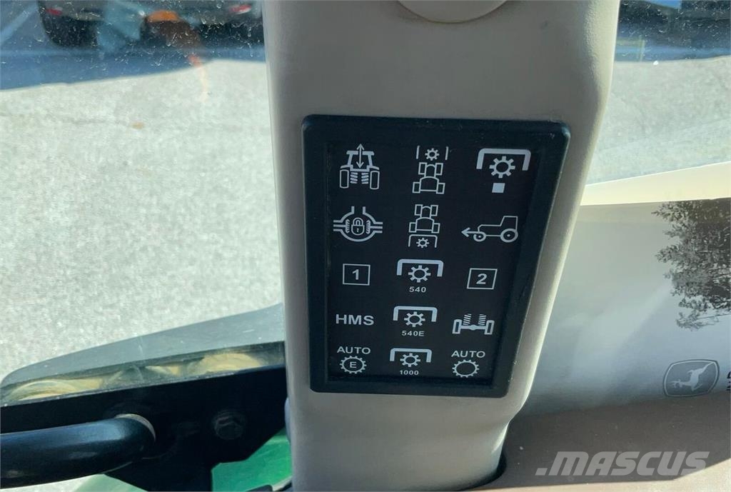 John Deere 5820 Traktorji