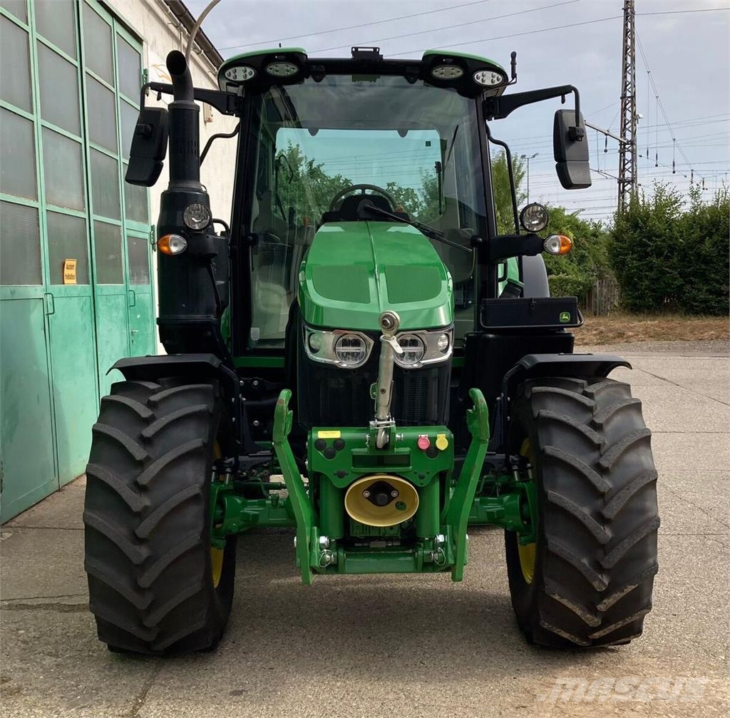 John Deere 6120M Traktoriai