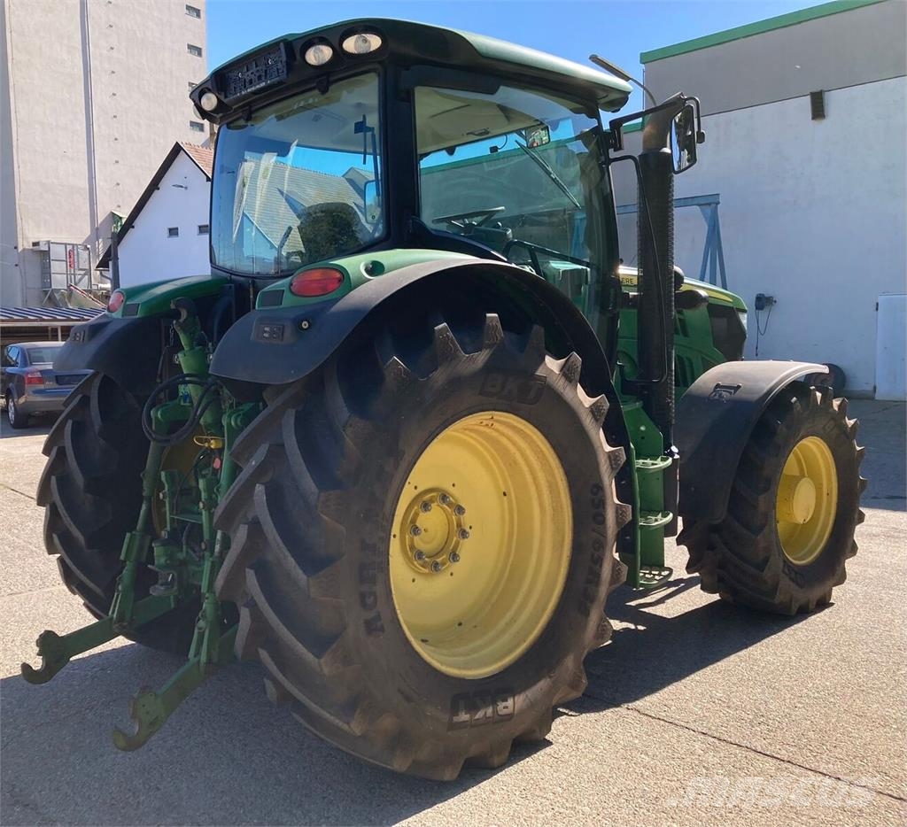 John Deere 6140R Traktori