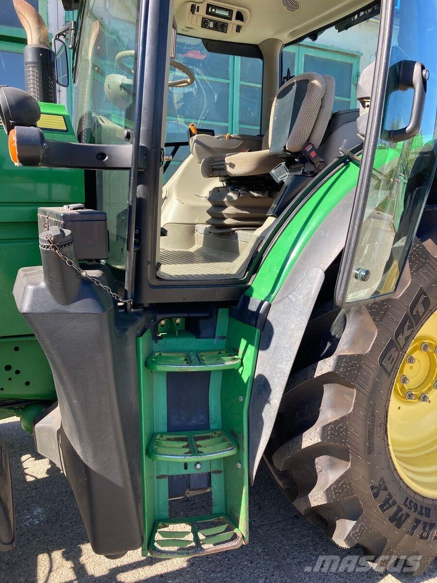 John Deere 6140R Traktori