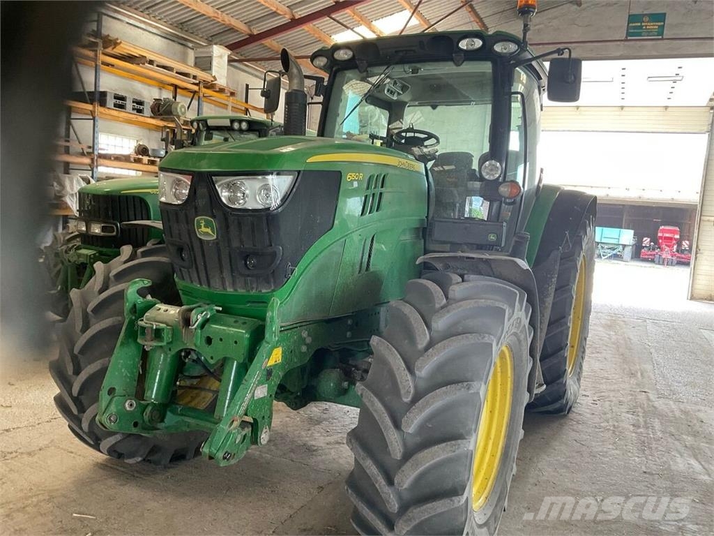 John Deere 6150R Traktorit