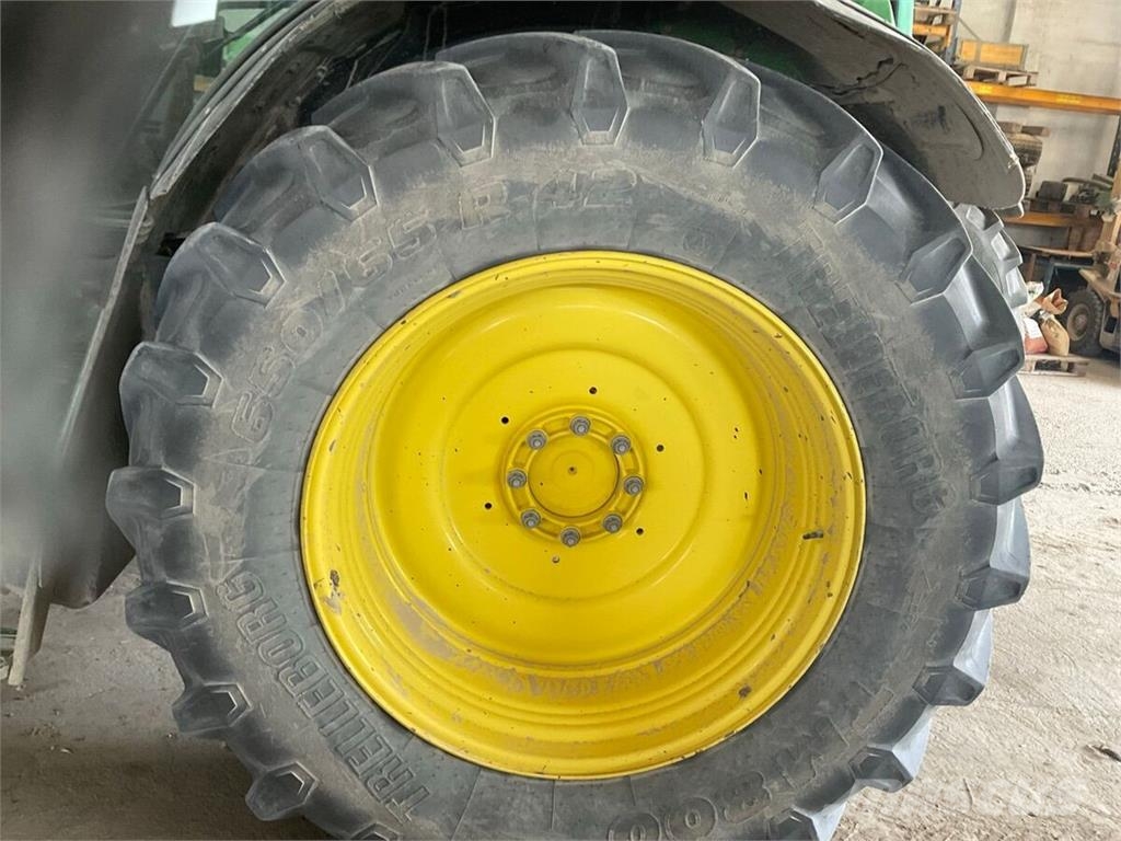 John Deere 6150R Traktorit