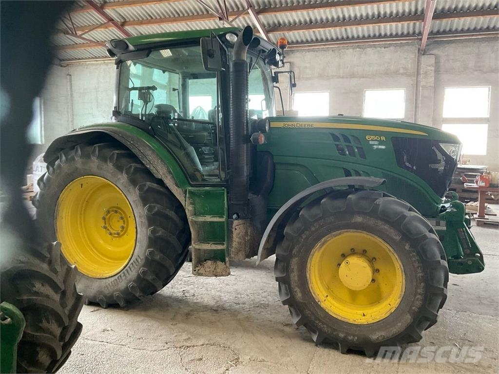 John Deere 6150R Traktorit