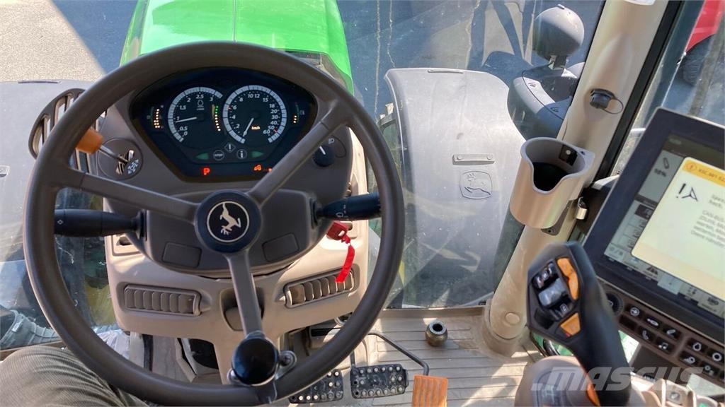 John Deere 6250R الجرارات