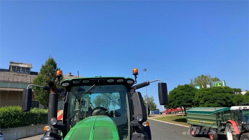 John Deere 6250R الجرارات