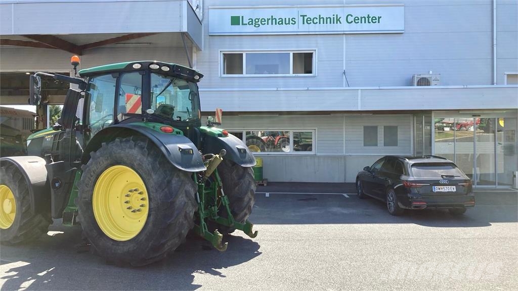John Deere 6250R الجرارات