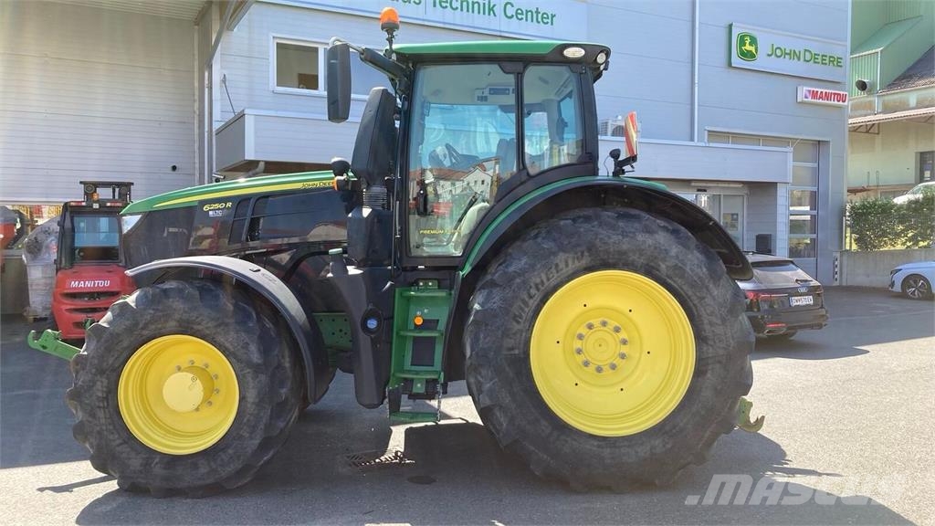 John Deere 6250R الجرارات