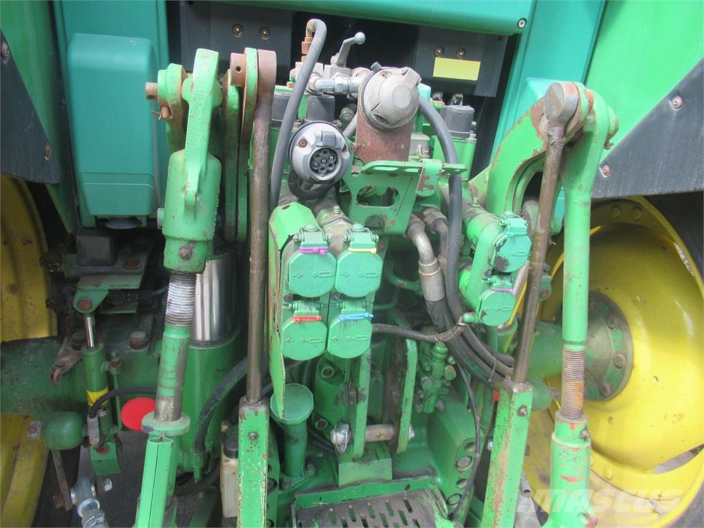 John Deere 6620 Tractors