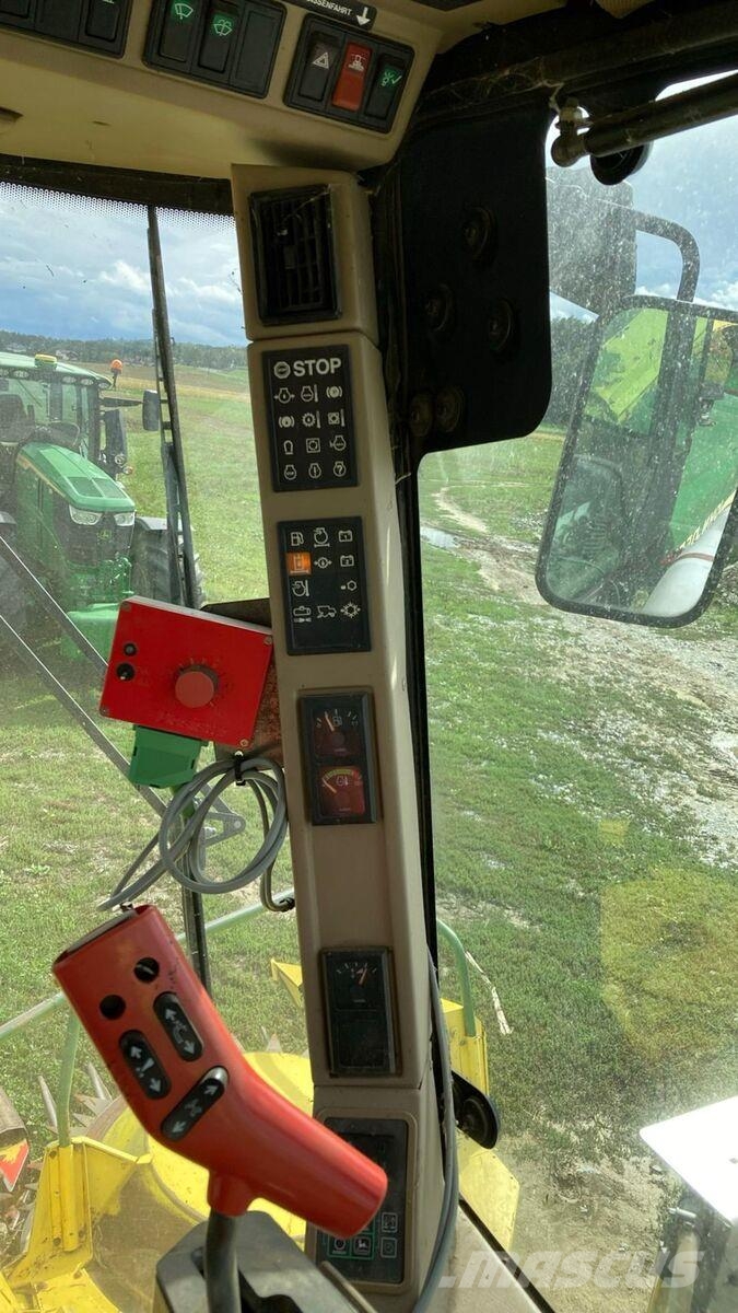 John Deere 6750 Kombajni za krmo