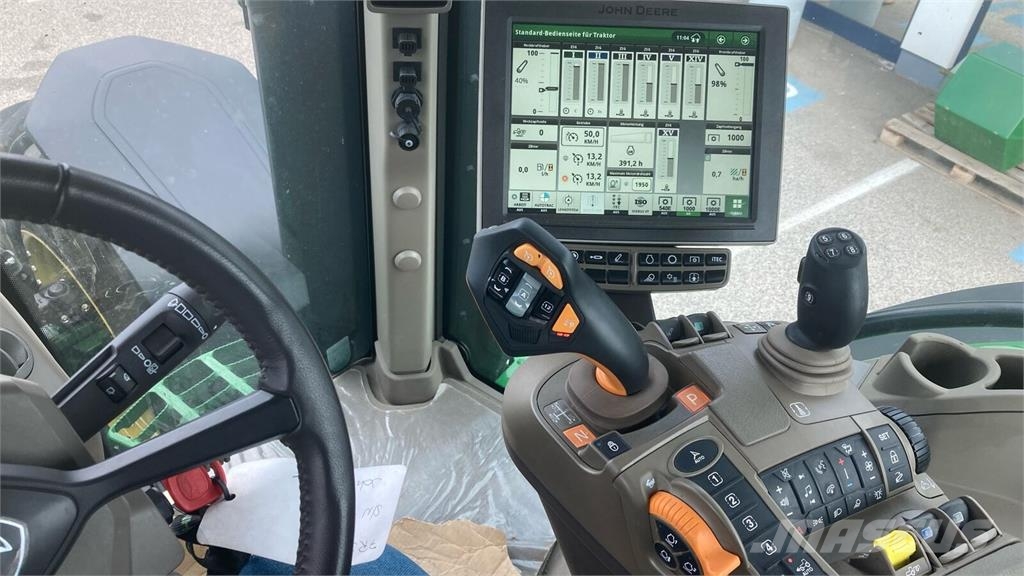 John Deere 7R 330 Tractoare