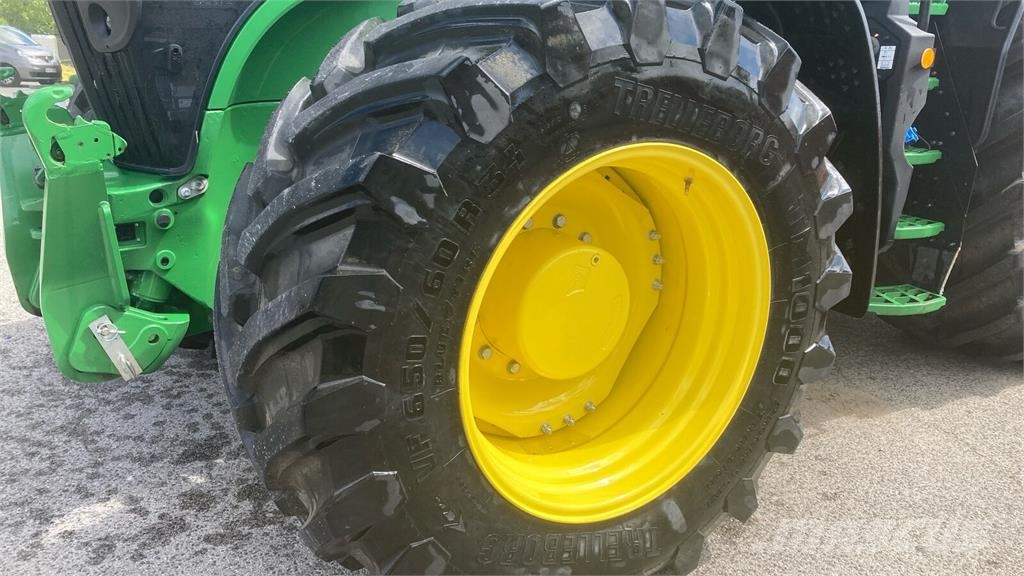 John Deere 7R 330 Tractoare