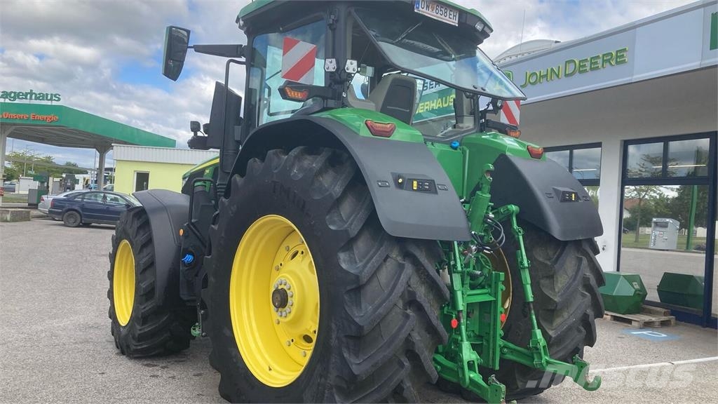 John Deere 7R 330 Tractoare