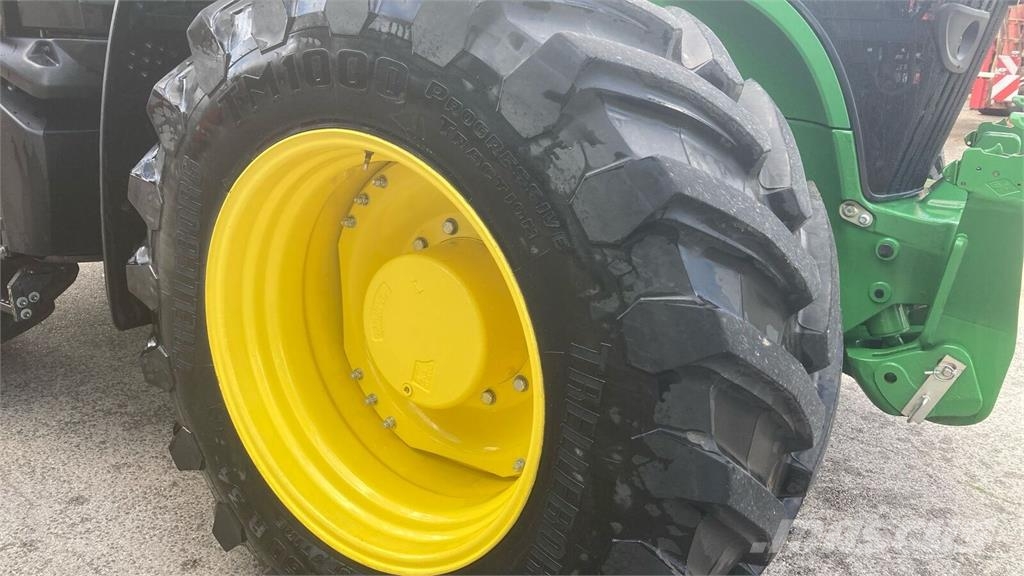 John Deere 7R 330 Trattori